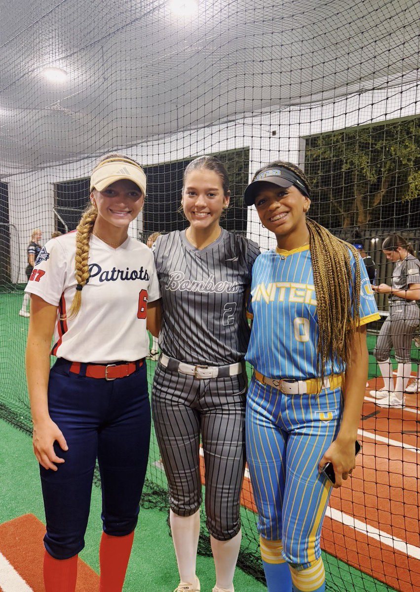 Averybankston21's tweet photo. Worked with Nicholls college!! Had so much fun! @nicholls_sb @lilyhammonds_sb https://t.co/EyItiTBf9s