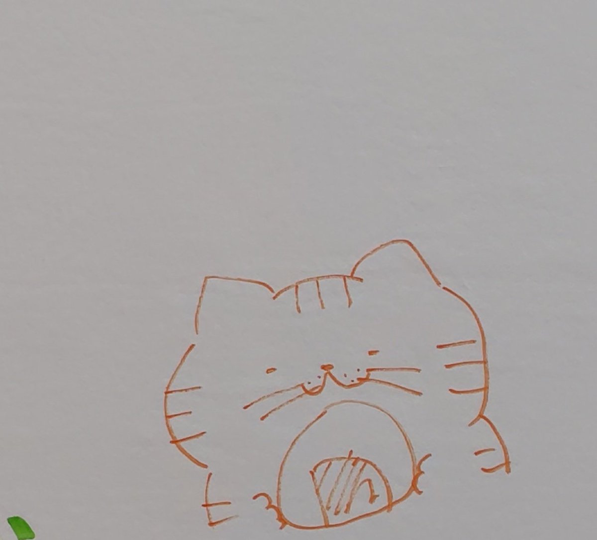 yudemanbou's tweet photo. デザフェスにこっそりでぶねこを残す😸 https://t.co/QtHsryHukx