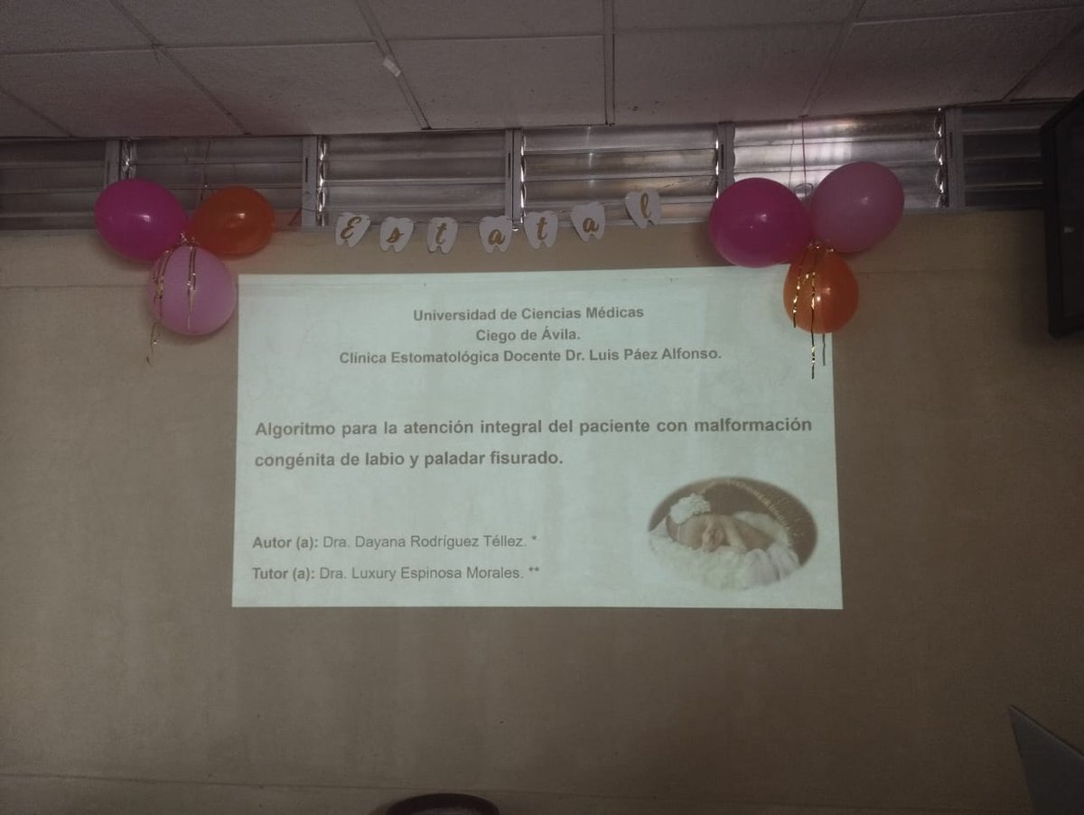ClinicaDocente's tweet photo. Con la presentación de un Algoritmo para la atención integral al paciente con malformación congénita de labio y paladar fisurado, concluye su investigación la nueva especialista en Ortodoncia. 
#LatirAvileño https://t.co/TaPi9SlhFC