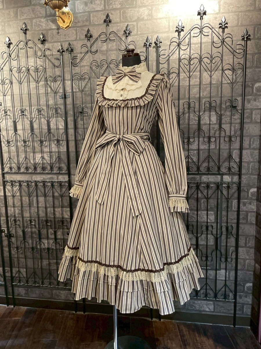 🌹サンプル展示情報🌹 本日よりご予約受付開始する新作シリーズの