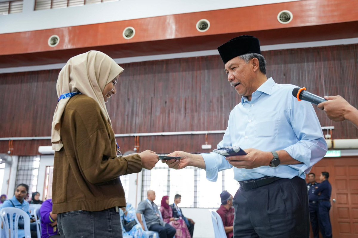 TOK MAT COMMS tweet media