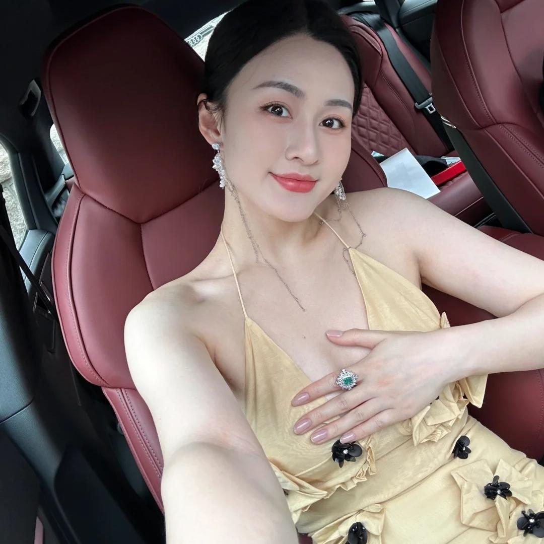 母女晓婷 tweet media