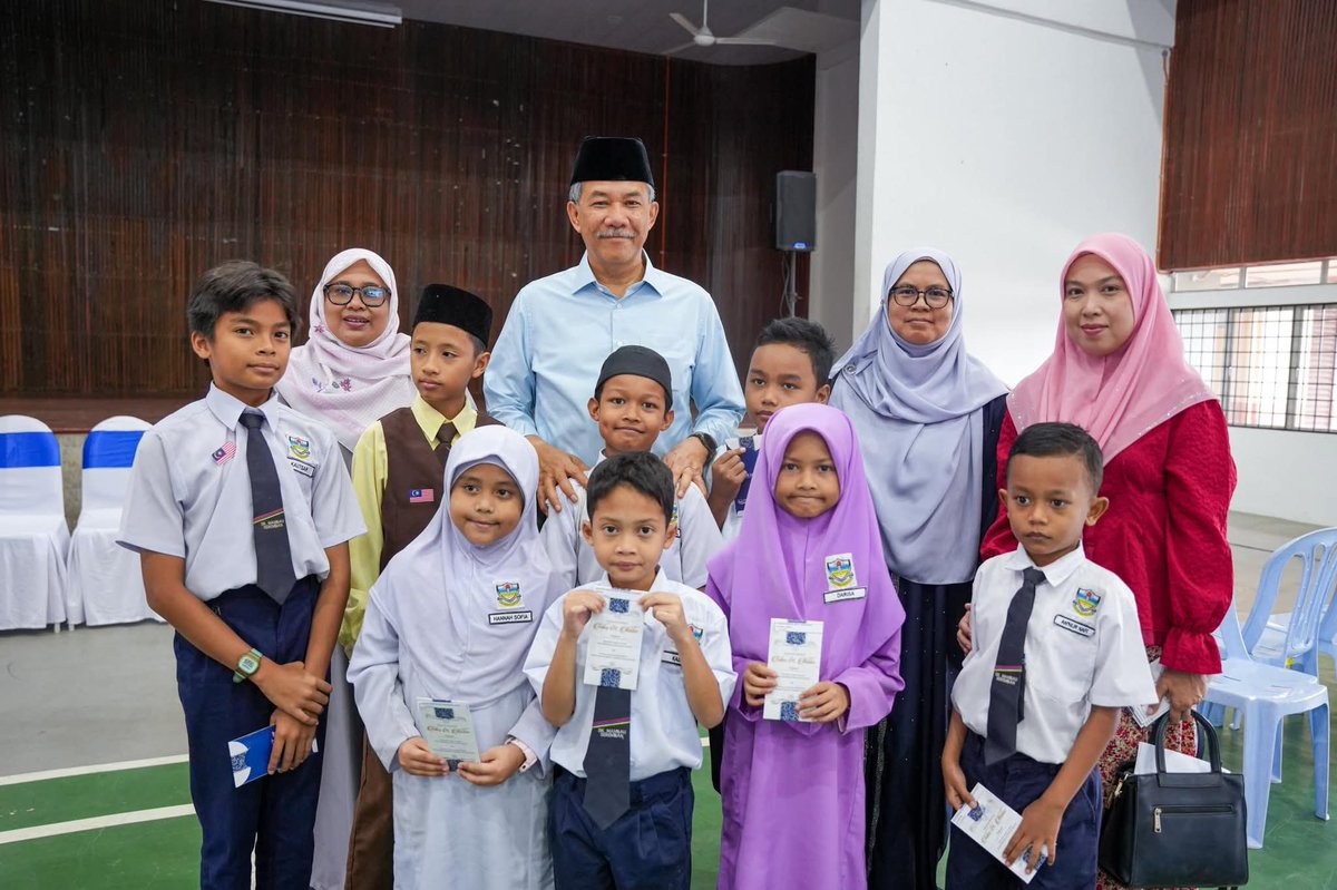 TOK MAT COMMS tweet media