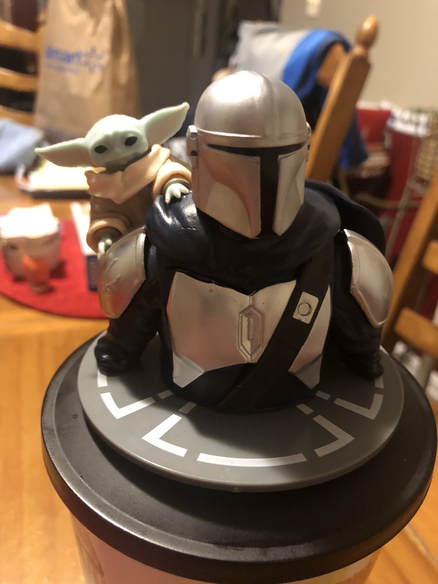 SWIsMyWorld99's tweet photo. 2/2 HOW MY NIGHT WENT!! I ABSOLUTELY LOVED #THEMANDALORIANANDGROGU SO MUCH!! ๐ฅน
EVEN BROUGHT SOME MERCHANDISE HOME WITH ME!! ๐ค
#GROGU
#DINDJARIN
#ABSOLUTECINEMA
#PEAKSTARWARS
#AMENFORTHISFRANCHISE
#MUSTSEE
#ACTIONPACKED
#JAWDROPPING
#IMPRESSIVE
#STARWARSISTHE๐
#THISISTHEWAY https://t.co/ptr8zIqz81