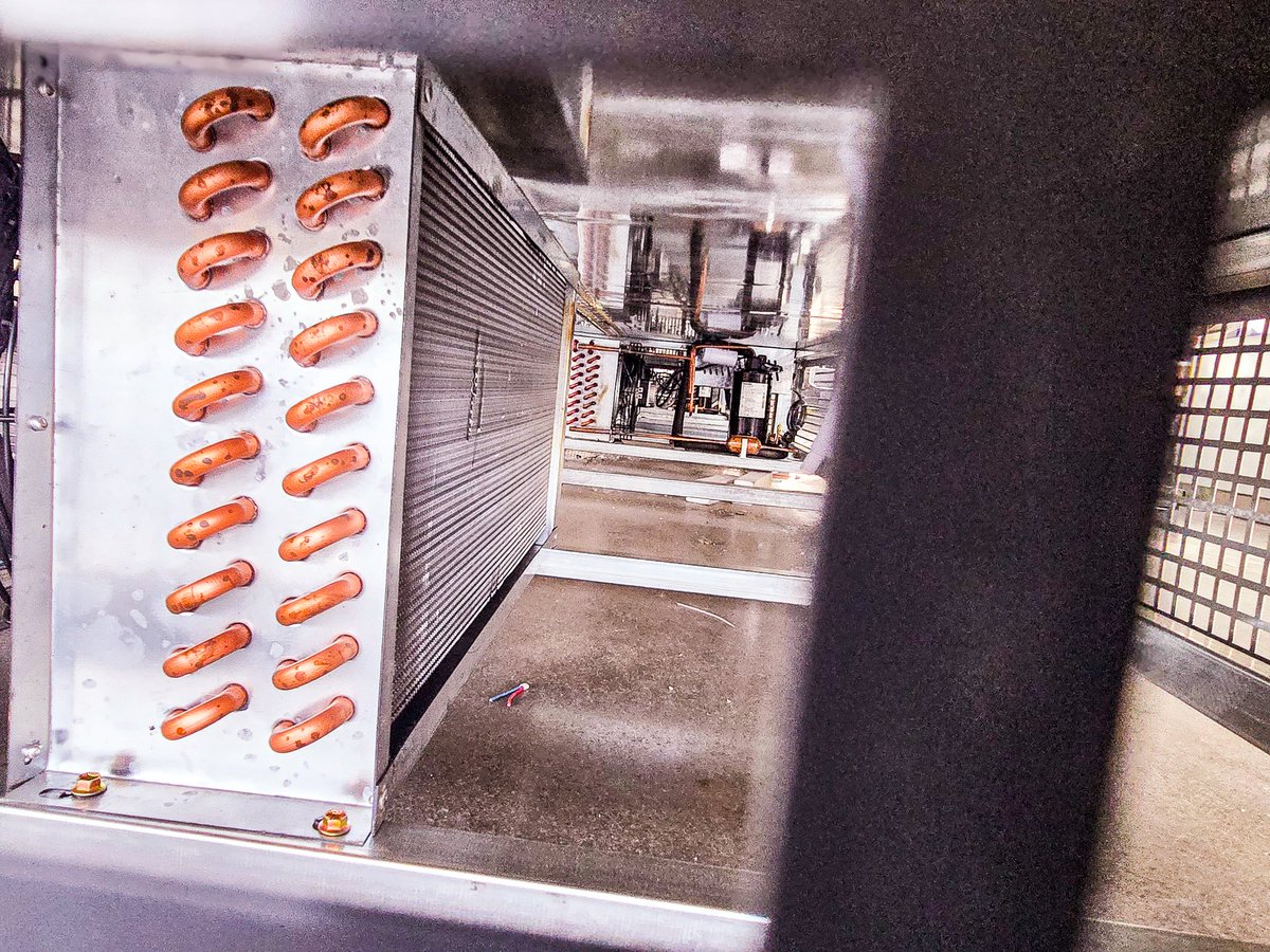 CUC_GROUP's tweet photo. #refrigeracion
 #commercialrefrigeration #refrigeracioncomercial #refrigeração #refrigeration #refrigeracioncomercial   #uprightcooler #commercialrefrigerator   #islandfreezer #chestfreezer #deepfreezer #uprightfreezer #commercialkitchen
#vitarina #vitrine #winecooler https://t.co/IVzrQejumq