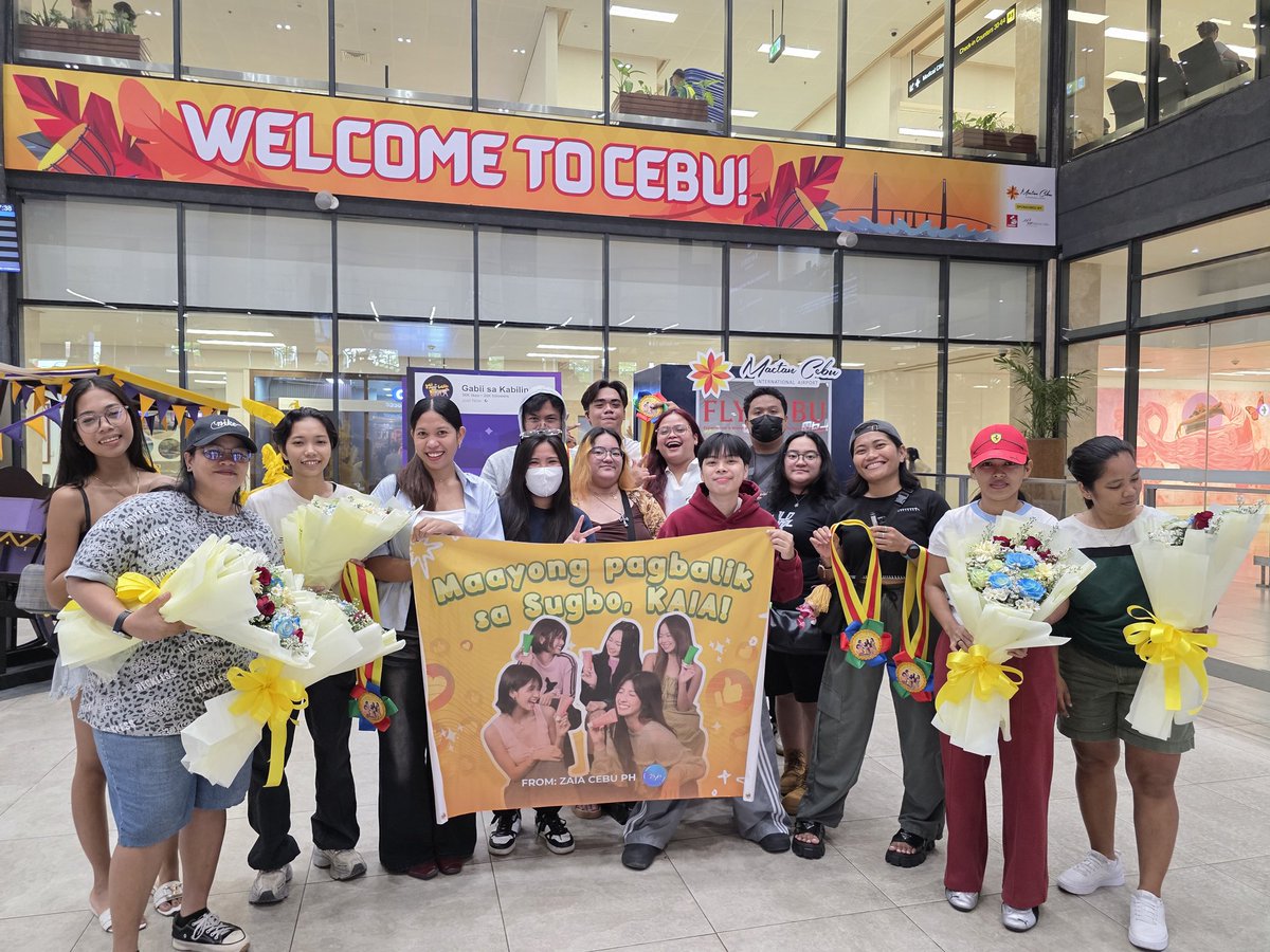 ZAIACebuPH's tweet photo. Maayong pagbalik sa Sugbo, @KAIAOfficialPH! Kita-kita na pud ta unya para sa Hapee Park in Cebu didto sa Gaisano Mall of Cebu. Adto na ta, Cebu ZAIAs ug mga Cebuano! 

Photos courtesy of @AllThePPop 📸

HAPEE KAIA GOES TO CEBU
#KAIA #KAIAxHapee https://t.co/nmFlACmM0R