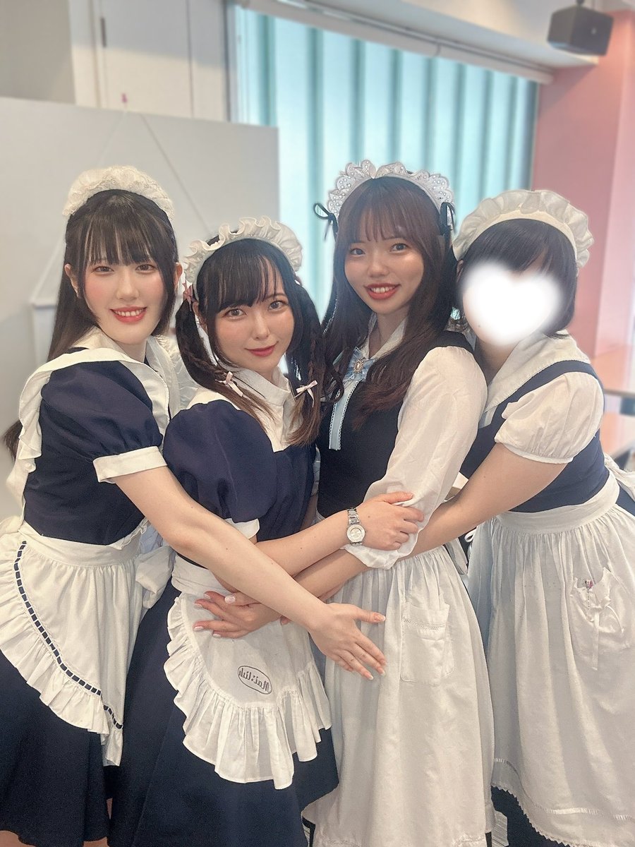 cafemailish's tweet photo. ごきげんよう🦭🩷
メイリッシュ、オープンしております✨

本日みくるちゃん(@mikuru_mailish)が
お給仕を始めて2周年になります🎉

🎀おすすめメニュー🎀
・WRカクテル みくる
・オムライス🥚
・アップルティー🍎

ぽじ、つばき、みくる、研修生Y で
ご帰宅をお待ちしております💐💖

#メイリッシュ https://t.co/Hj2OmqUrzE