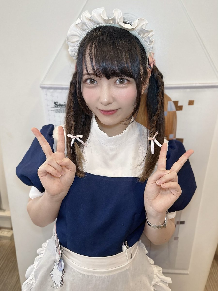 cafemailish's tweet photo. ごきげんよう🦭🩷
メイリッシュ、オープンしております✨

本日みくるちゃん(@mikuru_mailish)が
お給仕を始めて2周年になります🎉

🎀おすすめメニュー🎀
・WRカクテル みくる
・オムライス🥚
・アップルティー🍎

ぽじ、つばき、みくる、研修生Y で
ご帰宅をお待ちしております💐💖

#メイリッシュ https://t.co/Hj2OmqUrzE