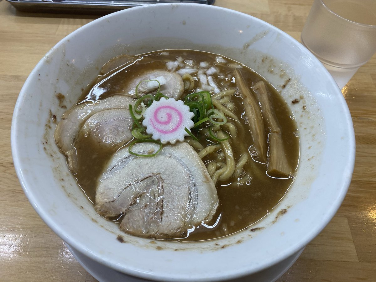はしびろこう tweet media