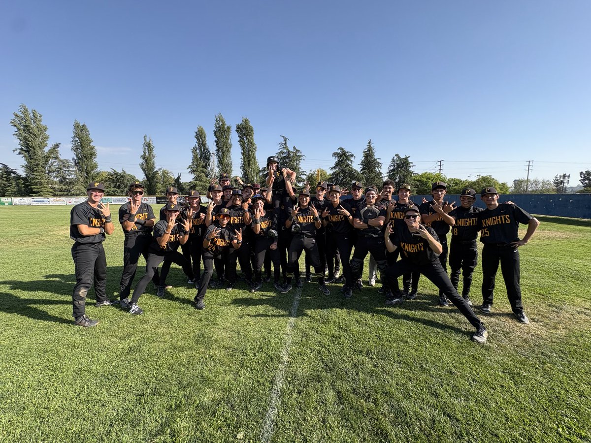 Foothill Knights Baseball tweet media