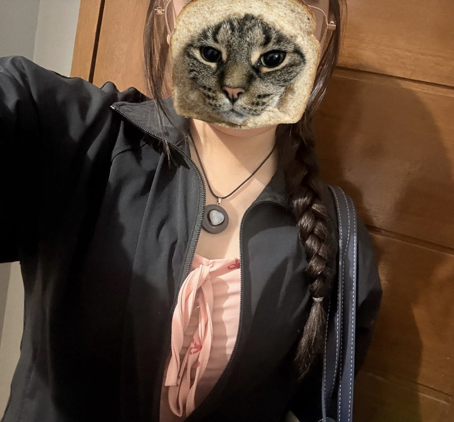 eli tweet media