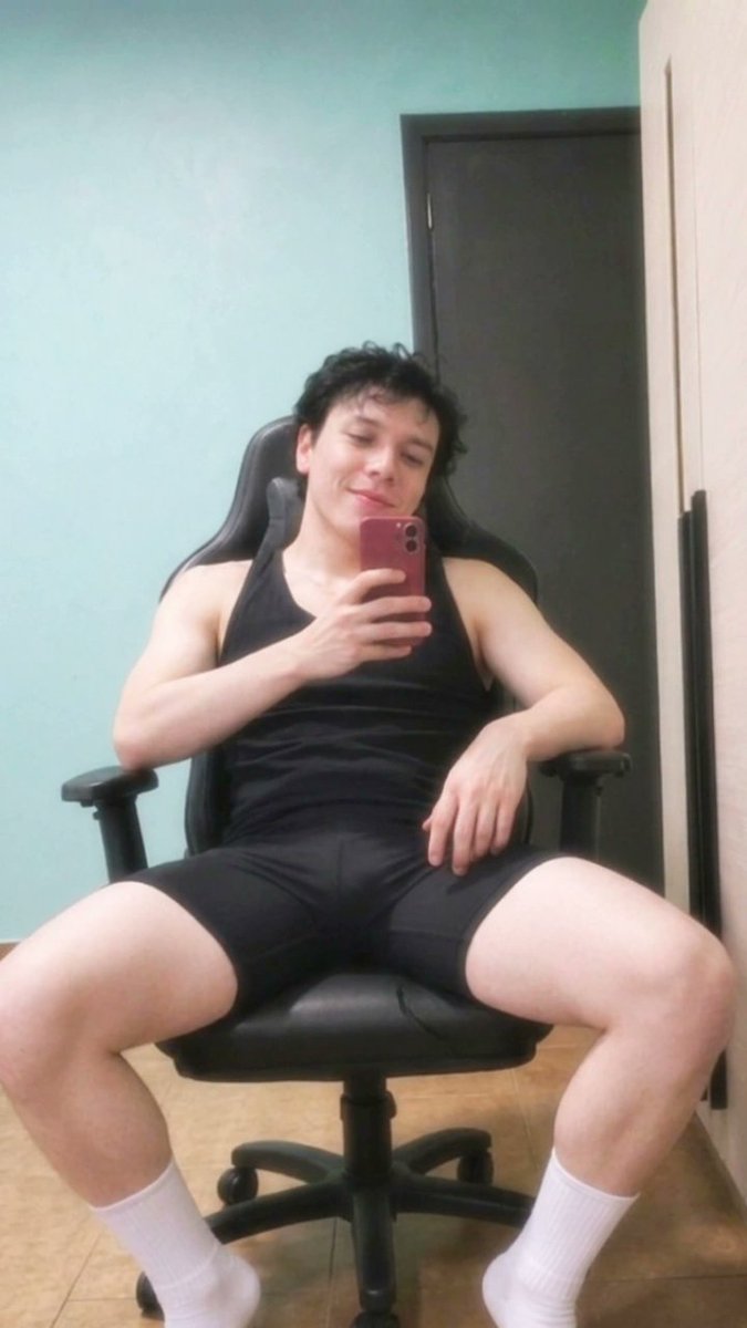 ShaneStteven98's tweet photo. Ignoren mi pelo m, la humedad 😮‍💨 https://t.co/ufTDiHeTuo