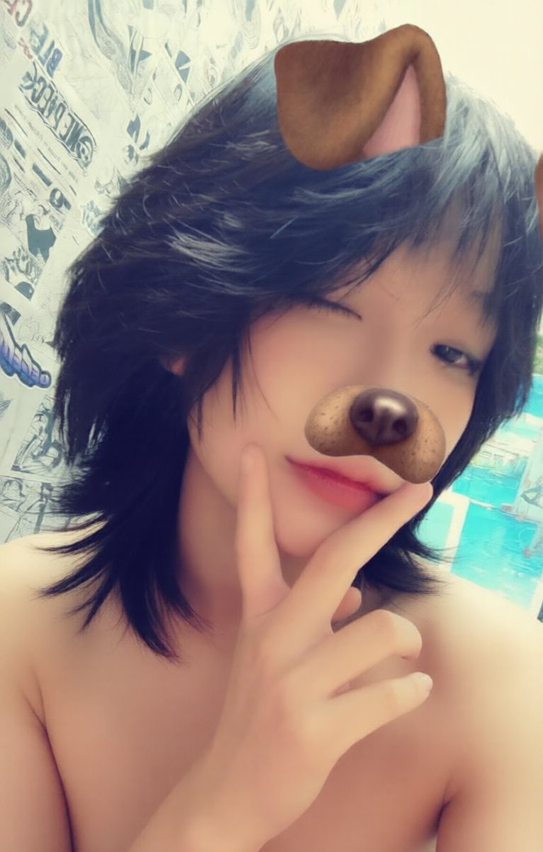 Gái đẹp Long Biên tweet media