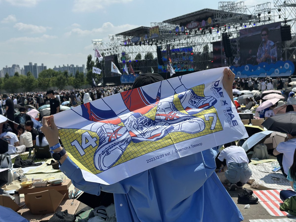 제이147 tweet media