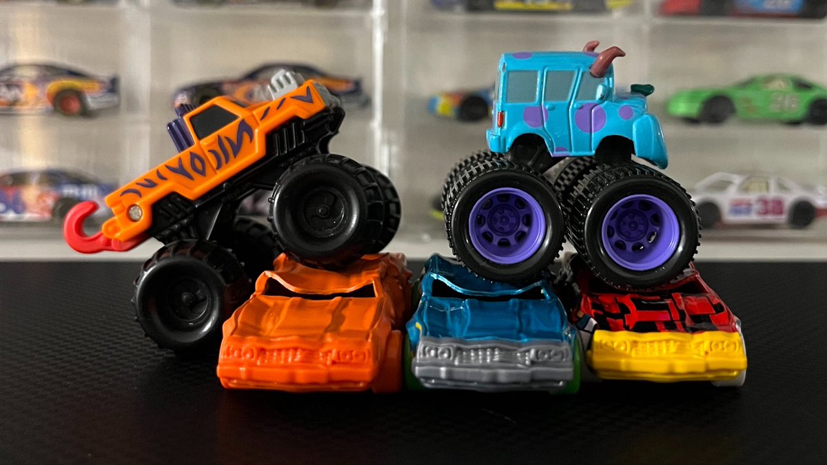 187arar's tweet photo. SPEED BUMP
結構バリが多いけど大半がオマケ🛞🔥
またまだ先は長い😝
#Hotwheels #ホットウィール
#SPEEDBUMP https://t.co/Hx7mlVsD87