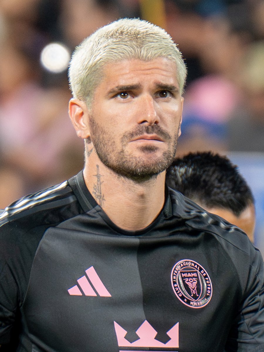 Tactical Football Review tweet media