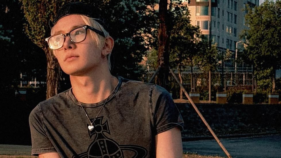 luna tweet media