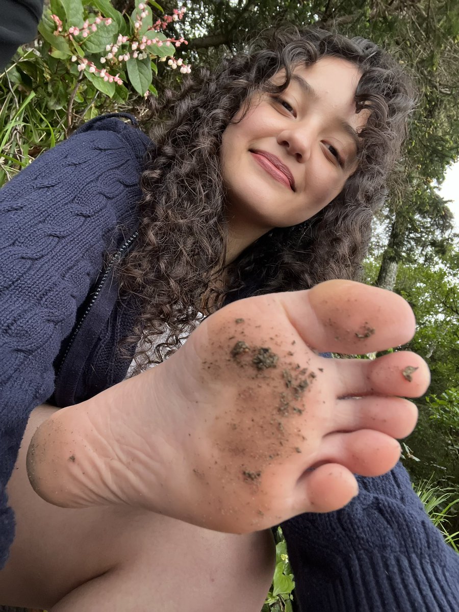 ami ❀ findom tweet media