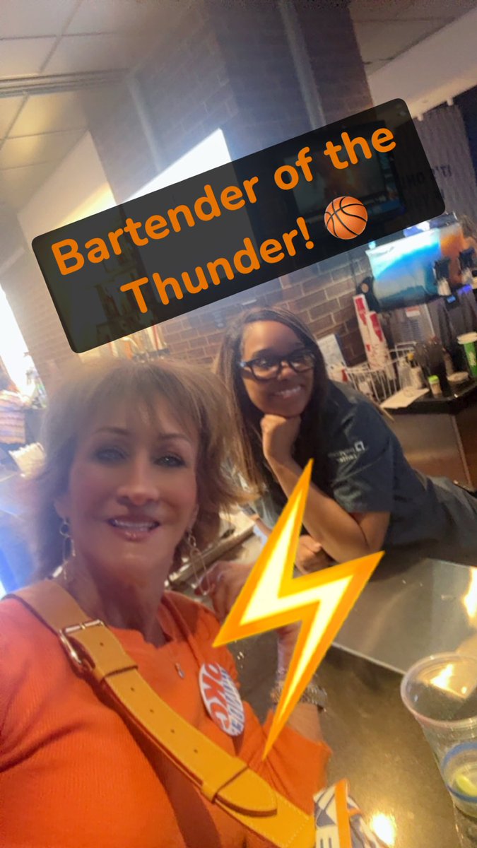 kellebelleee's tweet photo. Thunder wins championship again 2026!! I’m manifesting it 🏀💙🧡 https://t.co/M5InQ9zokP