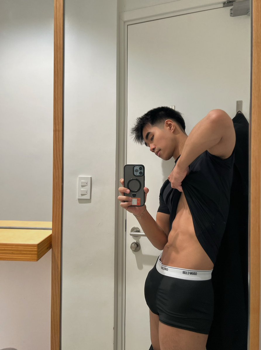 mensflex_'s tweet photo. Your favorite view!!
X: @realhieuanh https://t.co/eoFVrjIUwa