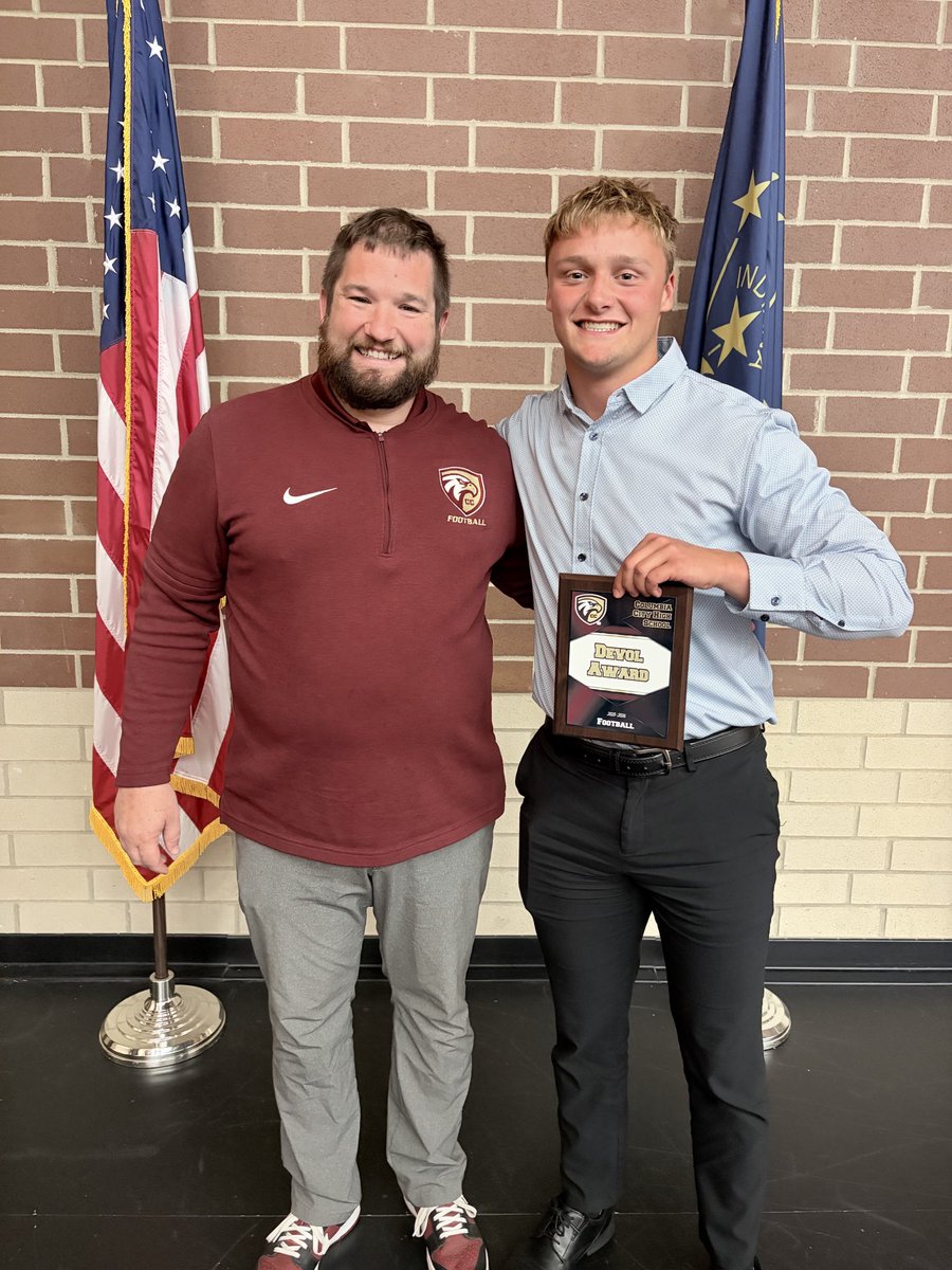 CCE_Football's tweet photo. Congrats @SamBean2026 for earning the Football Devol Award! #EMAE https://t.co/LsbJS2BFac