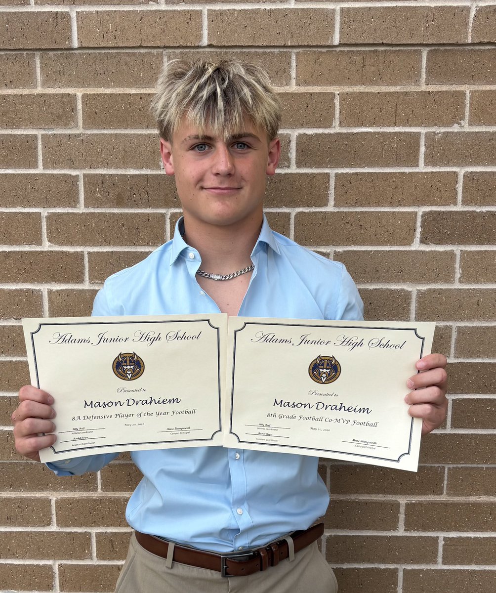 MasonDraheim's tweet photo. Blessed to earn 8A Co-MVP &amp; Defensive Player of the Year! Thankful to my coaches, teammates, and family for pushing me every day. Individual awards belong to the team, but the grind never stops. Straight from the banquet to the lab. Freshman season loading! https://t.co/NI0NmRxhHF