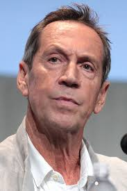 merlinpapin3's tweet photo. On souhaite un Bon Anniversaire à #JonathanHyde qui a 79 ans , Voici mon TOP8 de ses films (Ordre)
Jumanji
The Brutalist
Titanic
Le Tailleur de Panama
Crimson Peak
Sebastian
Caravaggio
Le Contrat
Anaconda
Richie Rich
❤️si vous aimez
@FredOL69007 https://t.co/O37VKIuEuk