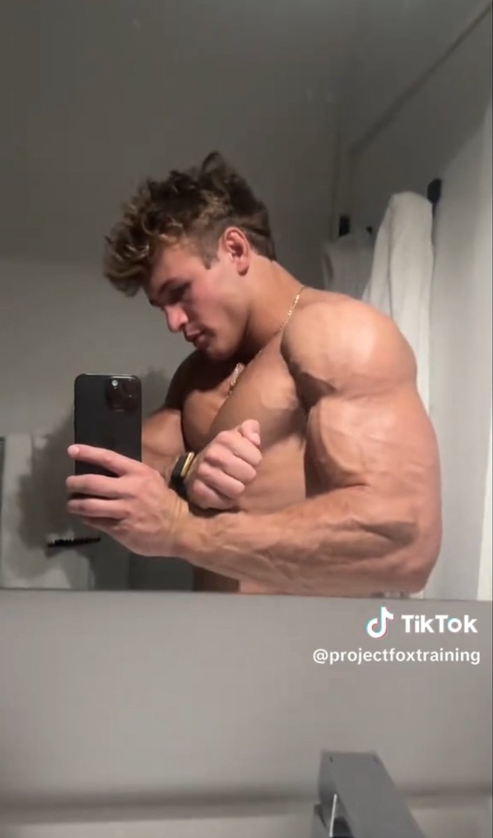 Alpha Muscle Promo tweet media