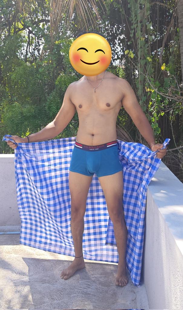 sexy desimen (lungi guy) tweet media
