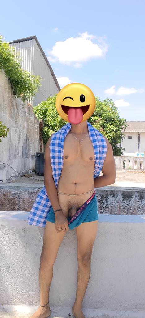 sexy desimen (lungi guy) tweet media