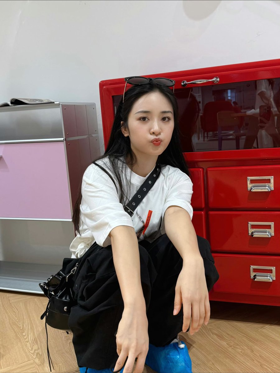 용달 tweet media