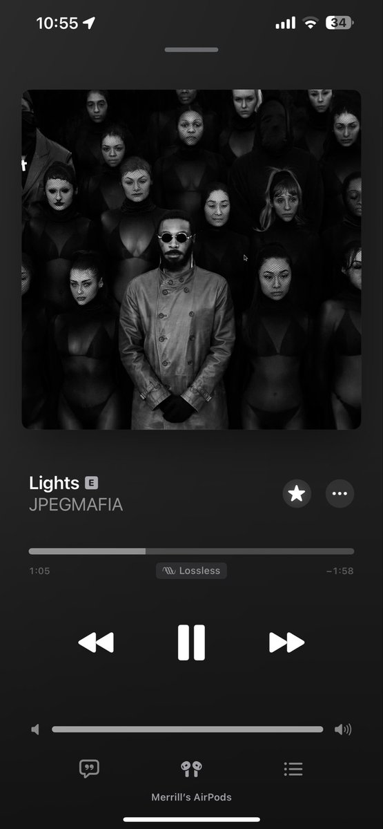 Merology16's tweet photo. Calling one of your songs “since I met ye” barely mentioning him, then sampling all of the lights like 5 songs later is just fucking incredible. https://t.co/rE1uaep9BB