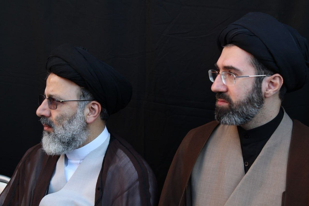 BoShRa00313's tweet photo. رهبر عزیزمون سید مجتبی: 
دوران ناتمام ریاست جمهوری آن شهید،
مقیاسی از تلاش و دلسوزی برای ملت و کشور در عین حفظ استقلال آن را فراهم ساخت...
#شهید_جمهور https://t.co/IF12n86ILD