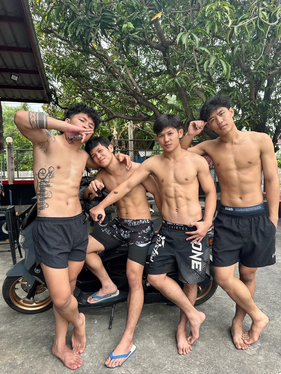 hnkvs11's tweet photo. 😊…☺️…ถ้าจะเอา…พี่ต้องเหมา…..🥰 https://t.co/VRDJdRocXA