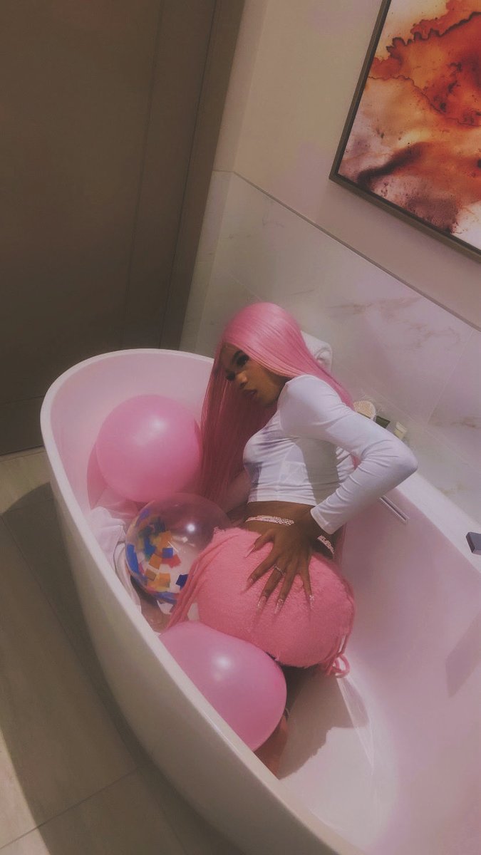 xogripper's tweet photo. 🫦 #lightskin #pretty #trans https://t.co/dAF6pJ1nCy