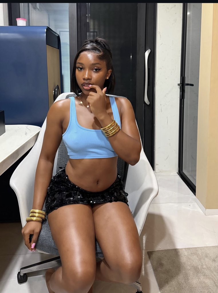 Divy🧝♀️ tweet media