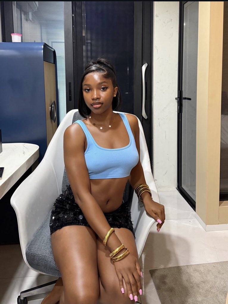 Divy🧝♀️ tweet media