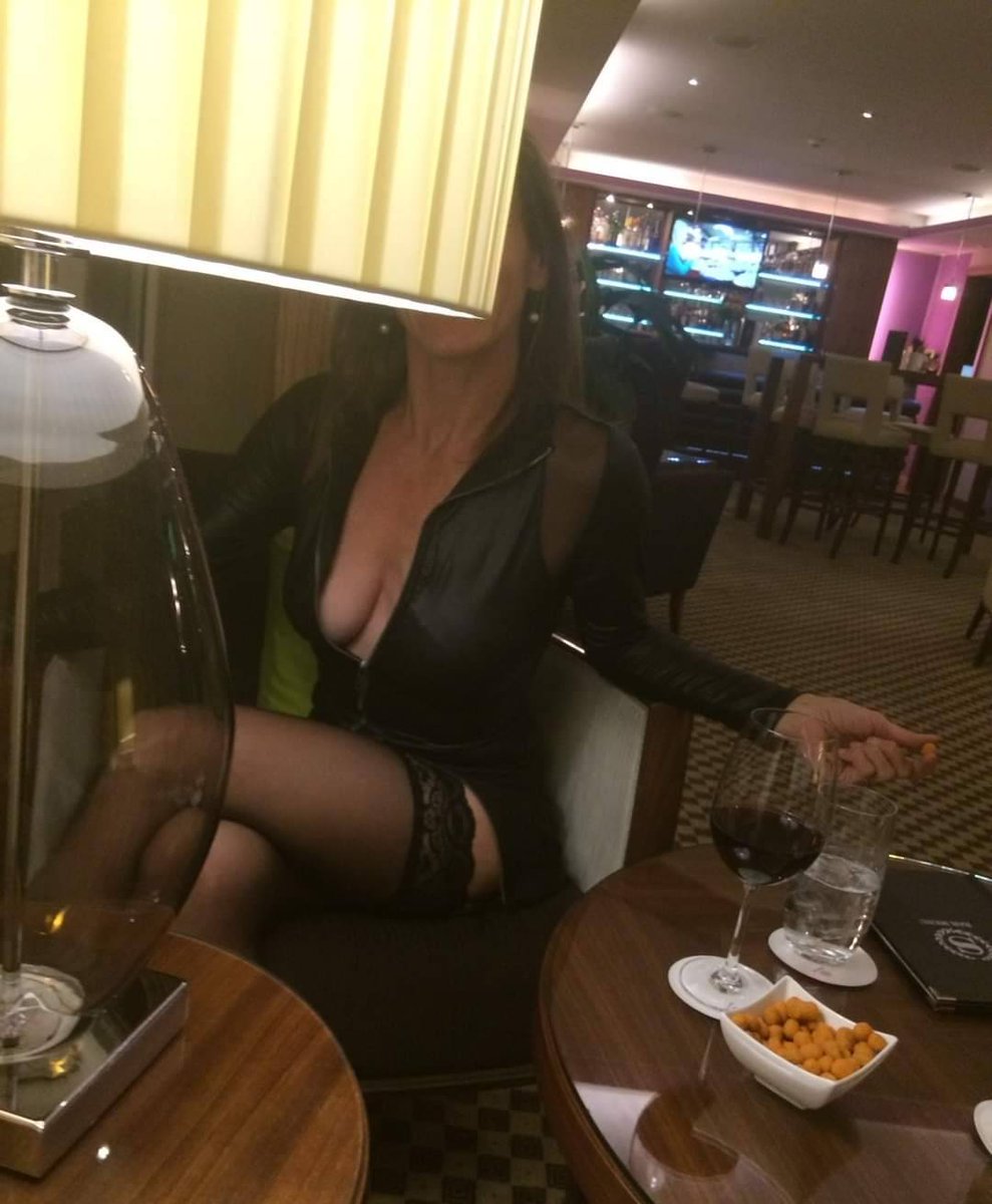 Stockings Vixen tweet media