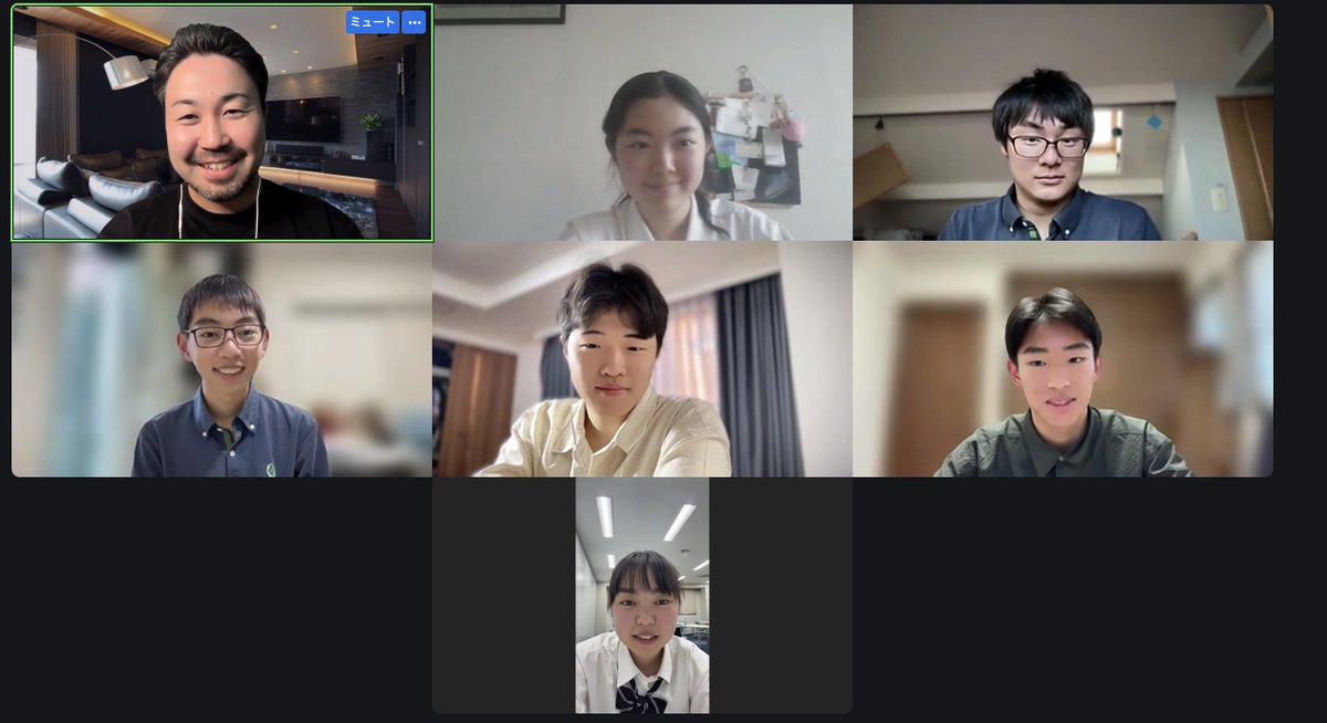 Debate_Japan's tweet photo. 【Team Japan 公開練習会2026 お礼】

日本代表公開練習会、無事終わりました！

最終的な応募総数は、今年も200名を超えました！

参加していただけた方はありがとうございました！

応募したけれど当日参加できなかった方にも、試合動画と講義資料を共有しましたので、ぜひお楽しみください！

——————————————

アンケートでは、たくさんの感想をいただきました。

「初めてディベートを見たけれど、日本のトップの高校生の英語力・議論力がこんなにすごいのかと驚かされた！」

「全てに対するモチベーションが上がりました！」「目指すべき目標が見つかりました！」

「英語力やディベート力の磨き方を具体的に教えていただけたのが良かった！」

——————————————

初めて公開練習会を行った2021年。

その時に、以下のようなアンケート回答を1ついただきました。

「日本代表って結局特別な高校生で、何にも参考にならなかった」

このアンケートをもらって以来、毎年、選手と色々話し合いながら企画を考えてきました。

代表選手も、最初からディベートや英語が上手だったわけではなく、そこにはプロセスがあります。

その過程を知ってもらえるようなイベントにしようと、それ以来意識してきました。

また、日本代表まで行かなくても、「英語をもっと話せるようになりたい」「ディベートができるようになりたい」「生徒をもっと上手く指導したい」と思う方は多いので、

そういった方々にも響くイベントにしようということも心がけてきました。

アンケートを見る限り、そのような意図が十二分に伝わっているようで、とても嬉しく思います。

世界大会本番はいよいよ7月です。

今後とも、世界大会で上位を目指すことだけでなく、代表活動・ディベートを通して日本を元気にしていきたいと考えております！

クラウドファンディングも引き続き行っていますので、応援何卒よろしくお願いします！

-----------------------------

＜クラウドファンディング＞

『高校生英語ディベート世界大会』世界へ挑む日本代表チームをケニアへ！

https://t.co/dLx4liamc8