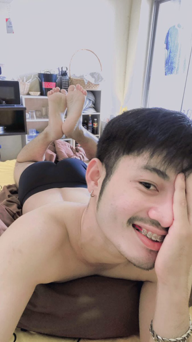 ไอซ์ ที่แปลว่า น้ำแข็ง tweet media