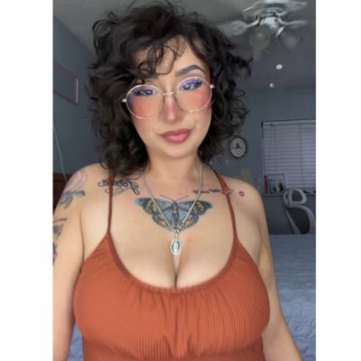 dani tweet media