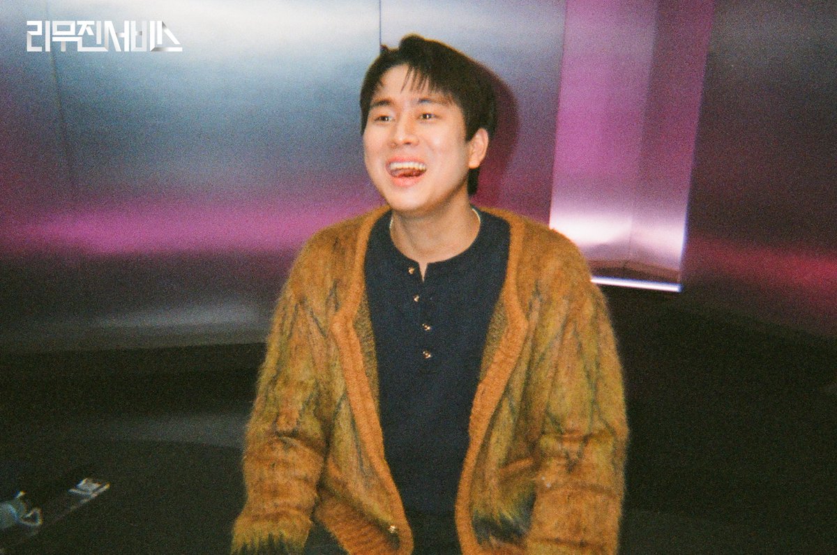 리무진서비스 tweet media