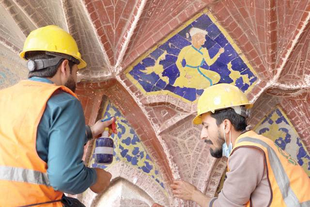 The_Nation's tweet photo. UNESCO hails completion of Lahore Fort picture wall conservation as historic milestone
https://t.co/h50Yw3lLYu
#UNESCO #lahorefort #conservation https://t.co/xVhLxTYaCV