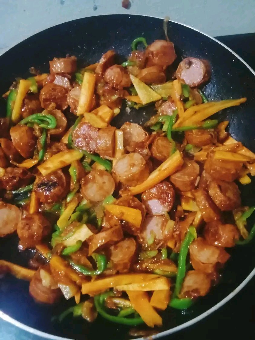 OnlyFoods tweet media