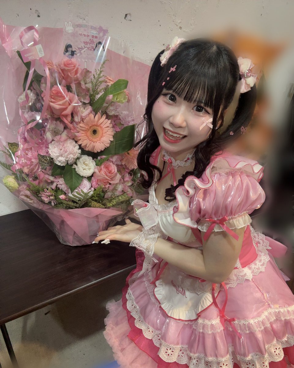 おはようっ ‧̫ ㅠ♥ 今日はゆめちゃんママの誕生日です🎂 素敵な1日に