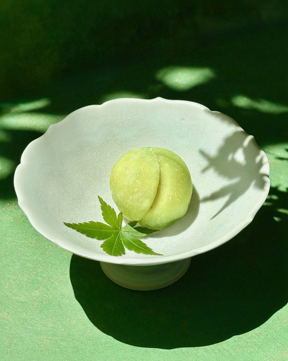 初夏の訪れを告げる、季節限定の「青梅」。今年も販売が始まりました