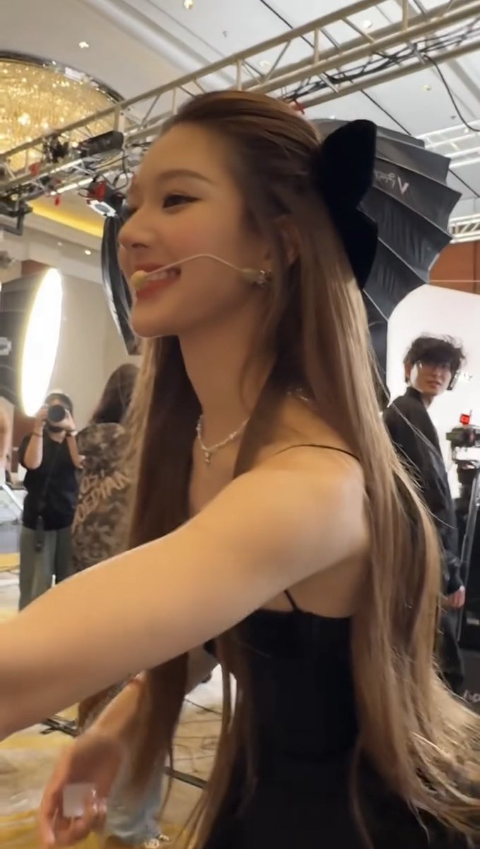 린린 tweet media
