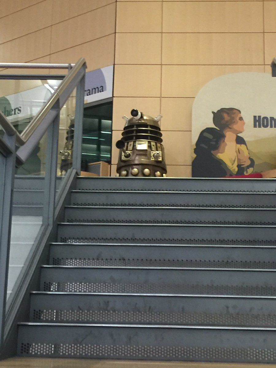 gerardgroves's tweet photo. @JRHainsworth @bbcstudios @bbcdoctorwho He used to be ominously perched at the top of the stairs back in 2015! https://t.co/bw4GDP6ohQ