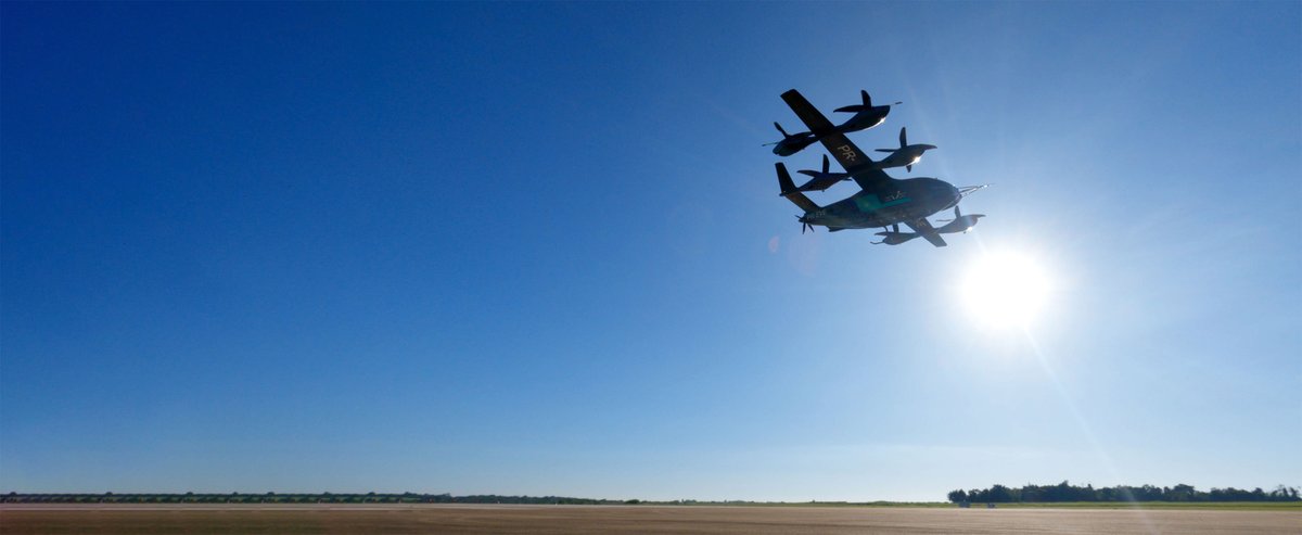 embraer's tweet photo. NOTÍCIA | @EveAirMobility conclui etapa estratégica de ensaios e avança eVTOL rumo aos voos de transição. Leia notícia completa: https://t.co/LiZgHh4jtB https://t.co/aHMTAf0N9k