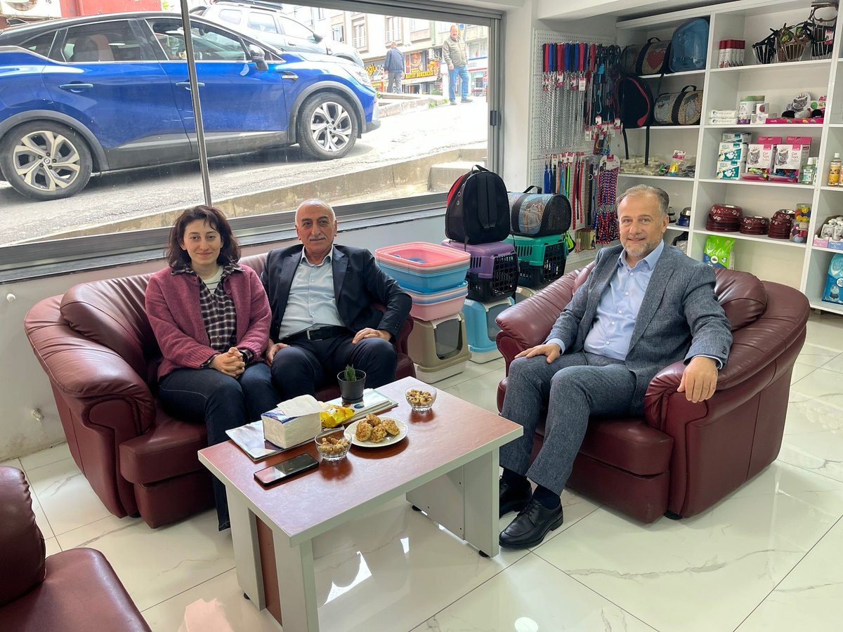 VeterinrMustafa's tweet photo. Eski Millî Eğitim Bakan Yardımcımız Prof. Dr Kemal Şamlıoğlu iş yerimizde bizi ziyaret ettiler. Değerli hocama ziyaretlerinden dolayı çok teşekkür ediyorum. Kendilerine de Rabbim'den üstün başarılar diliyorum. https://t.co/cZU0o2YNWt